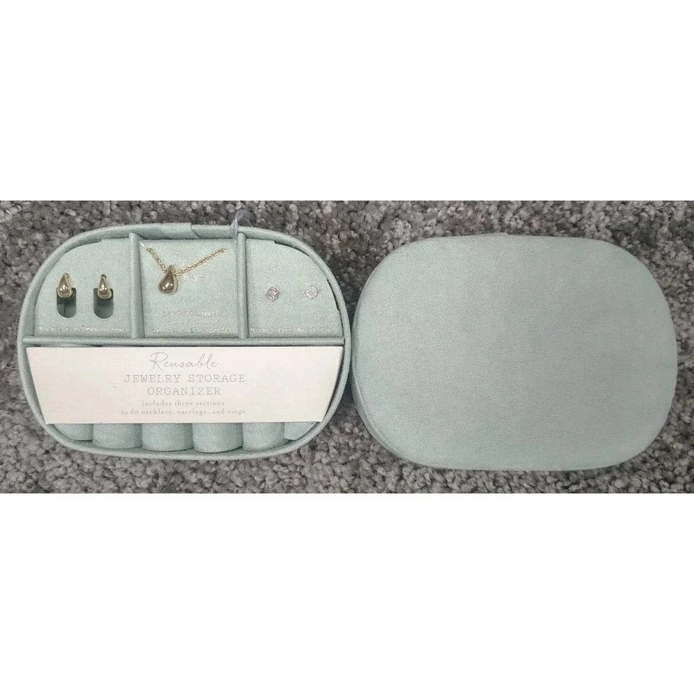 A New Day Reusable Jewelry Storage Earring And Necklace Set